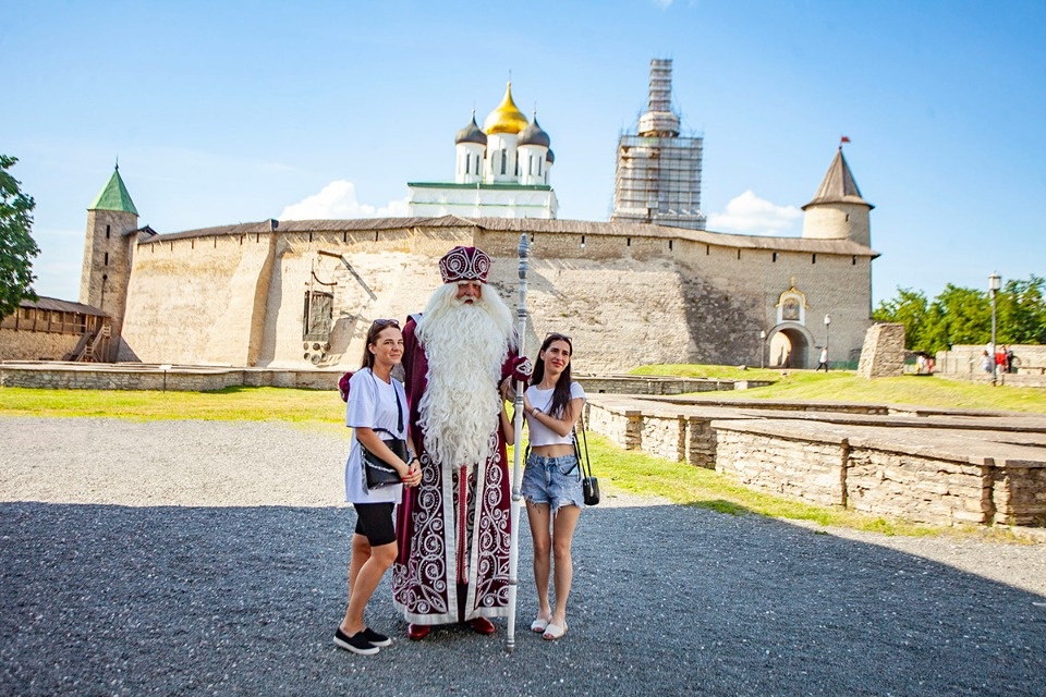 Мороз и солнце Мороз и солнце