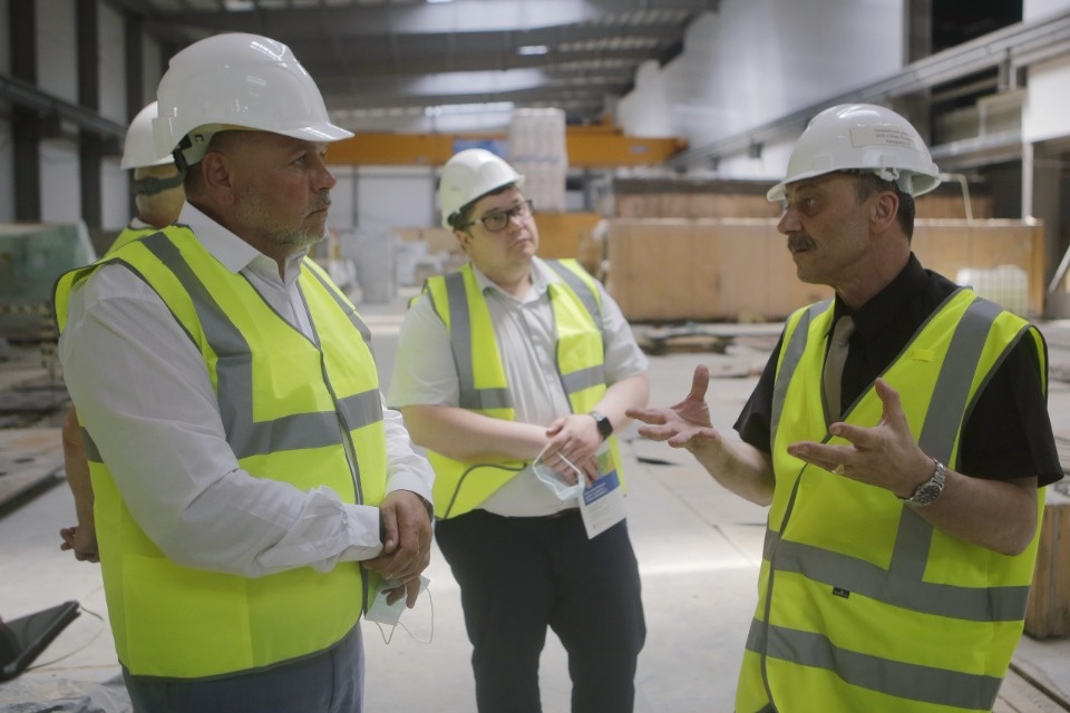 «Титан-Полимер» показал белорусской делегации строительство первой очереди производства