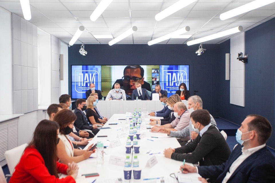 Расширенное заседание региональной «Деловой России» прошло в медиацентре Псковского агентства информации