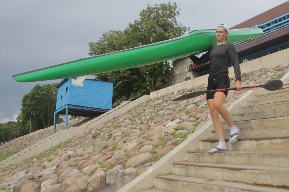 По воде аки посуху По воде аки посуху