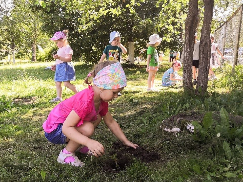 К акции «Зелёная область» присоединились малыши