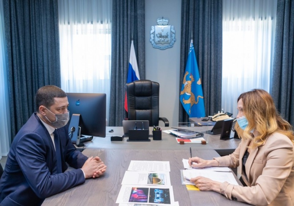 100-летие певицы Ольги Сергеевой и 350-летие Петра I отметят в Псковской области в 2022 году