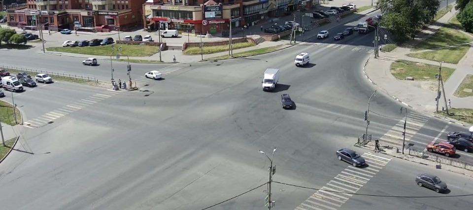 Схема движения на пересечении Юбилейной и Рижского проспекта в Пскове изменится Схема движения на пересечении Юбилейной и Рижского проспекта в Пскове изменится