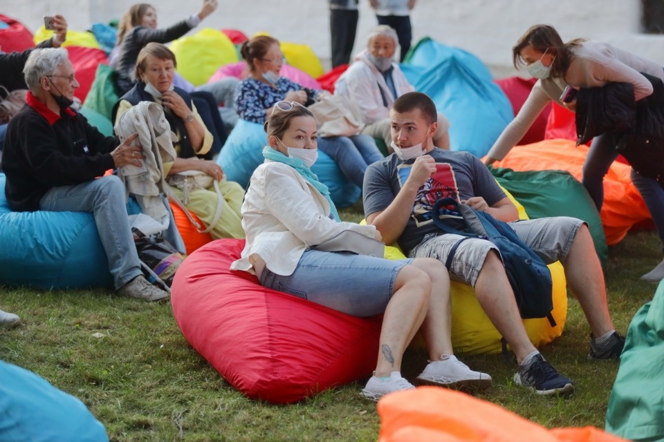 Кино в мешках