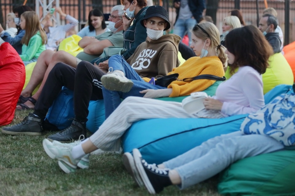 Кино в мешках