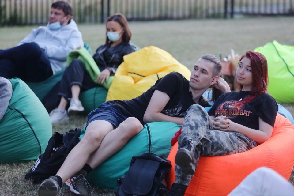 Кино в мешках