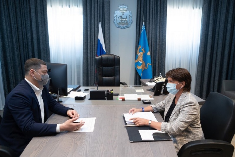 Более 2,3 тысяч доз вакцины «Спутник Лайт» поступили в Псковскую область