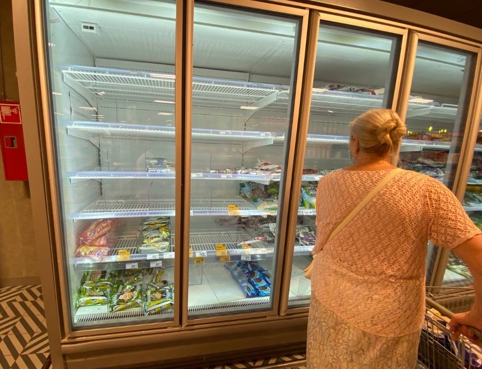 Дотянуться до полки Дотянуться до полки