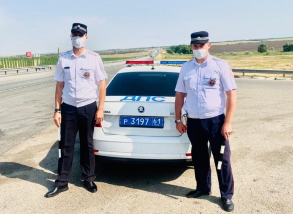 Пассажирам автобуса «Псков — Геленджик» пришлось добираться до курорта на попутках Пассажирам автобуса «Псков — Геленджик» пришлось добираться до курорта на попутках