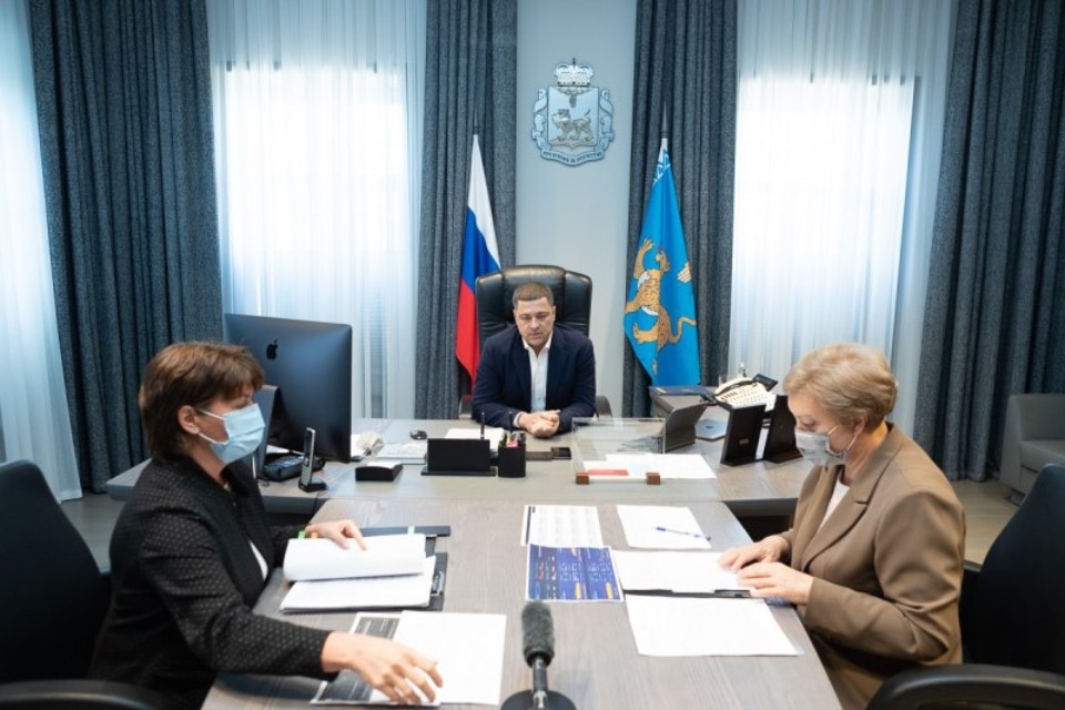 В Псковской области план по вакцинации от коронавируса выполнен на 53%