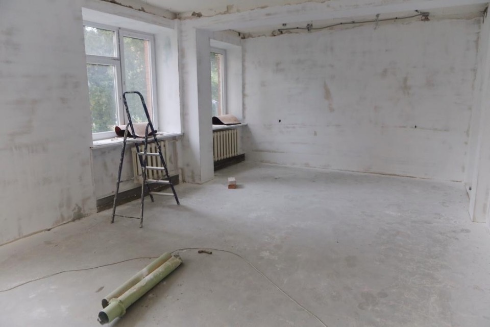 Поликлинику №2 планируется открыть в бывшем роддоме Пскова осенью