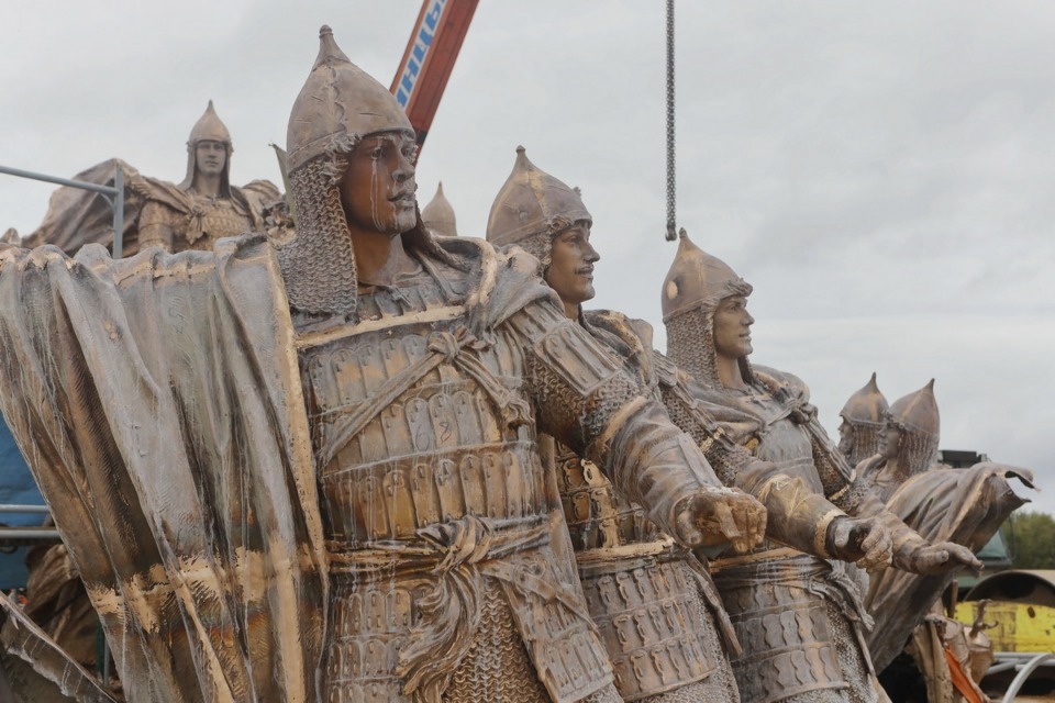 Команда «Стройся!» Команда «Стройся!»