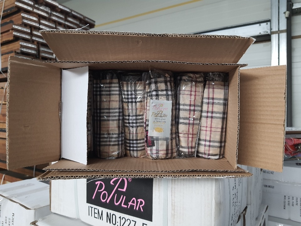 Более 4,5 тысяч контрафактных зонтов из Белоруссии изъяли псковские таможенники 