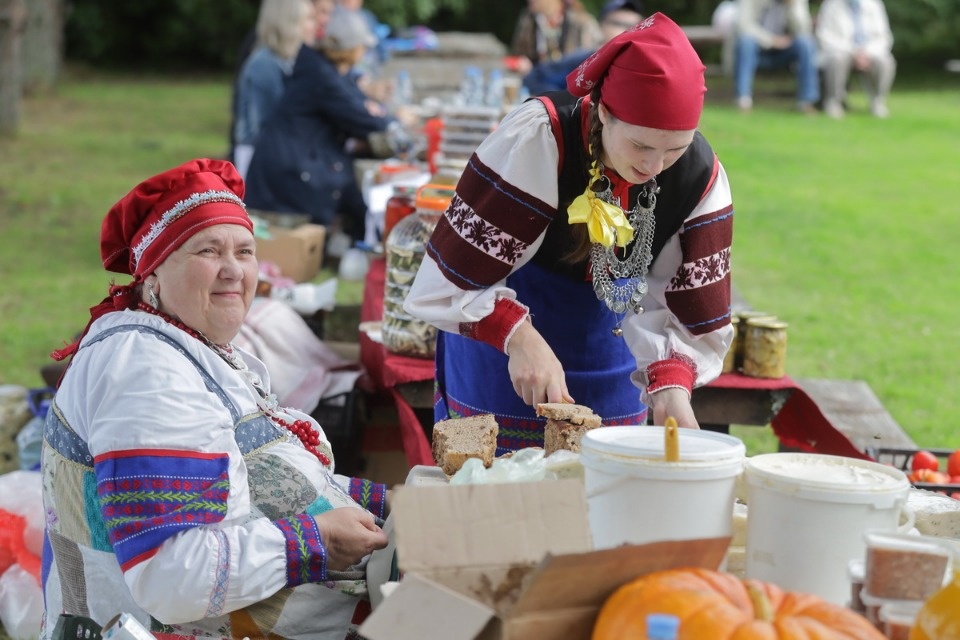 Семейная встреча Семейная встреча