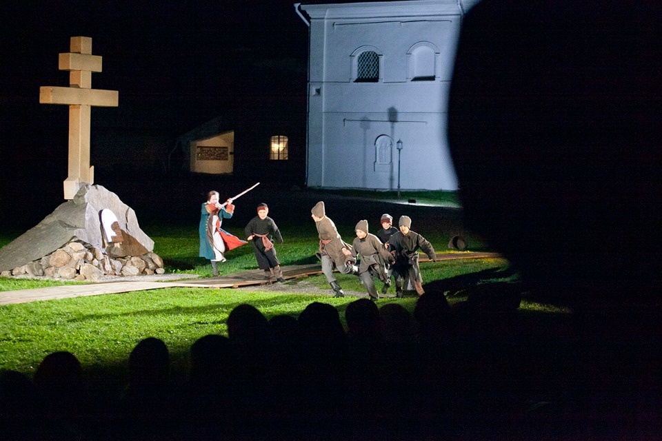 «Блаженная Ксения» в Псковском кремле «Блаженная Ксения» в Псковском кремле