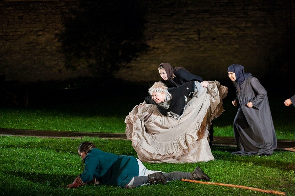 «Блаженная Ксения» в Псковском кремле «Блаженная Ксения» в Псковском кремле