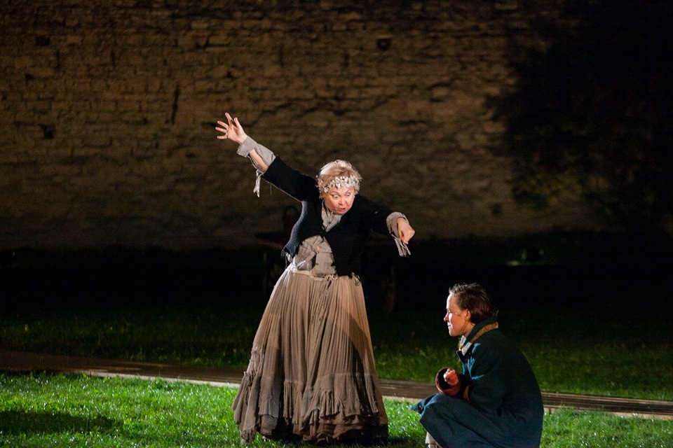 «Блаженная Ксения» в Псковском кремле «Блаженная Ксения» в Псковском кремле