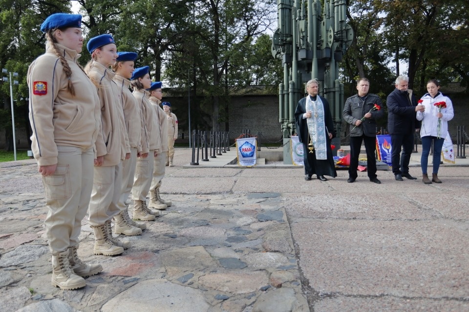 Земля памяти Земля памяти