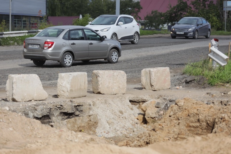 И вновь продолжается бой?.. И вновь продолжается бой?..