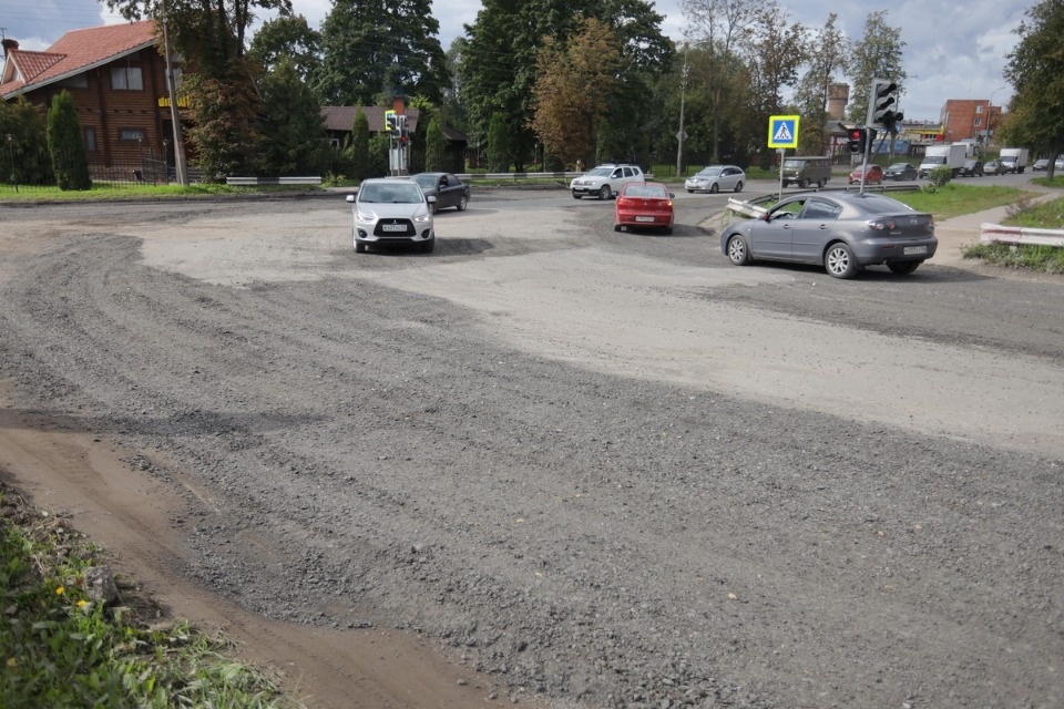 И вновь продолжается бой?.. И вновь продолжается бой?..