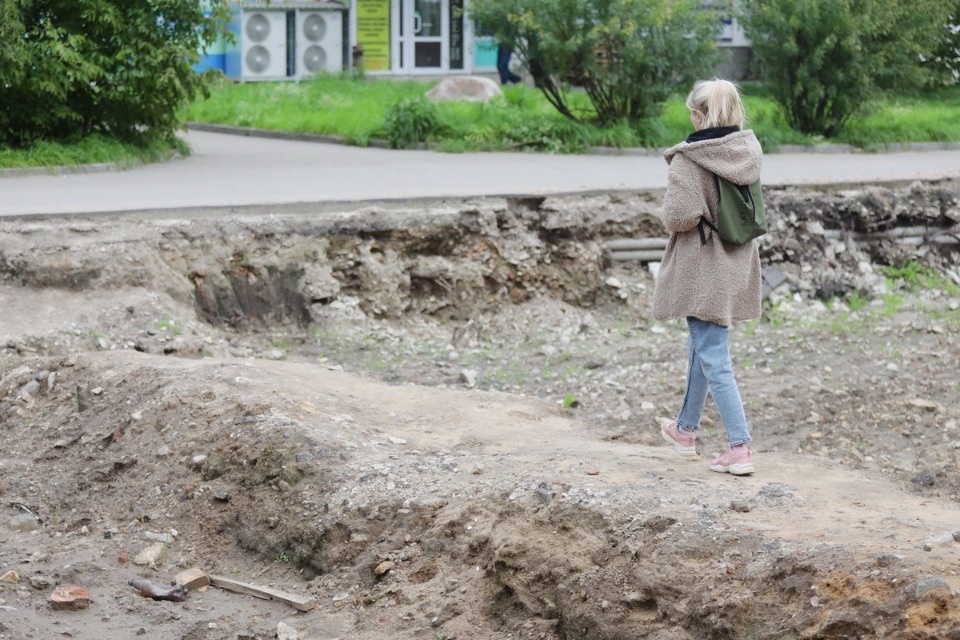 И вновь продолжается бой?.. И вновь продолжается бой?..
