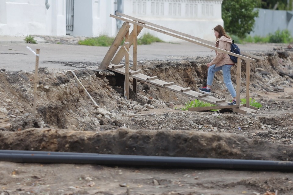 И вновь продолжается бой?.. И вновь продолжается бой?..