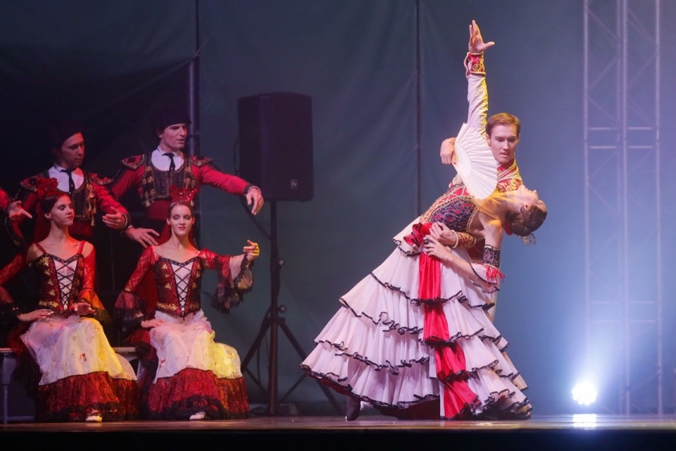 Кремлевские сезоны Кремлевские сезоны