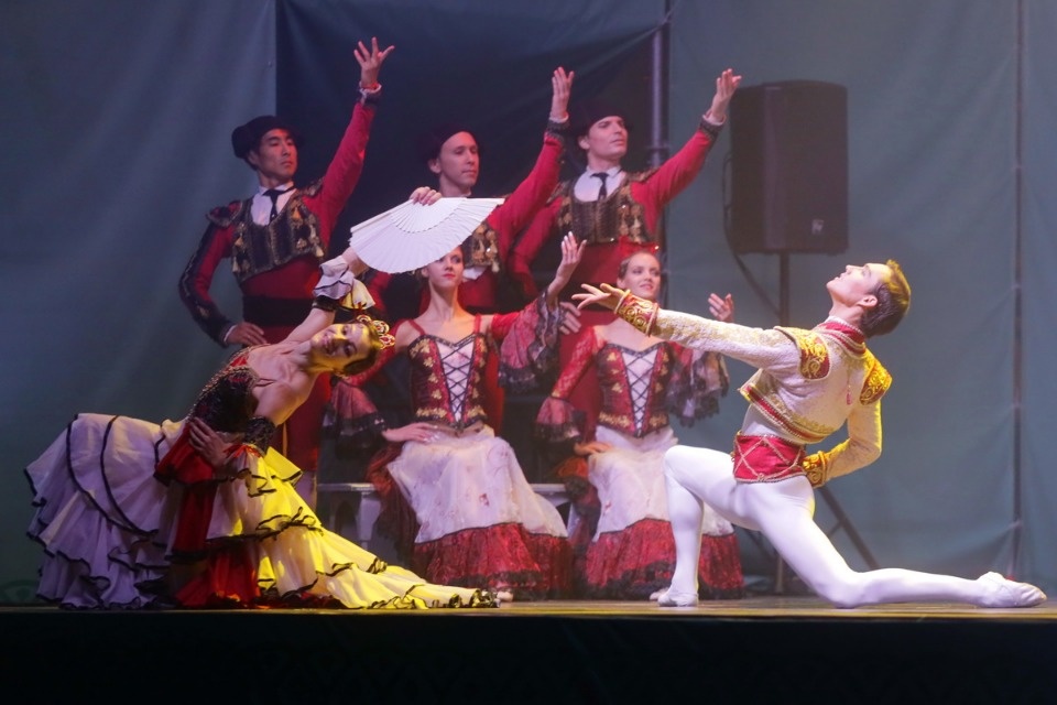 Кремлевские сезоны Кремлевские сезоны