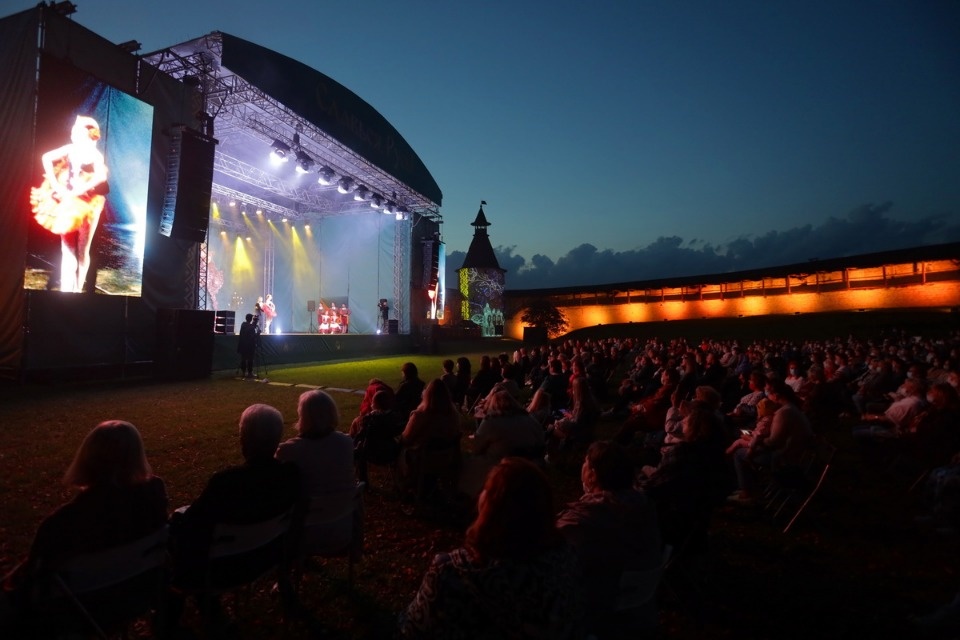 Кремлевские сезоны Кремлевские сезоны