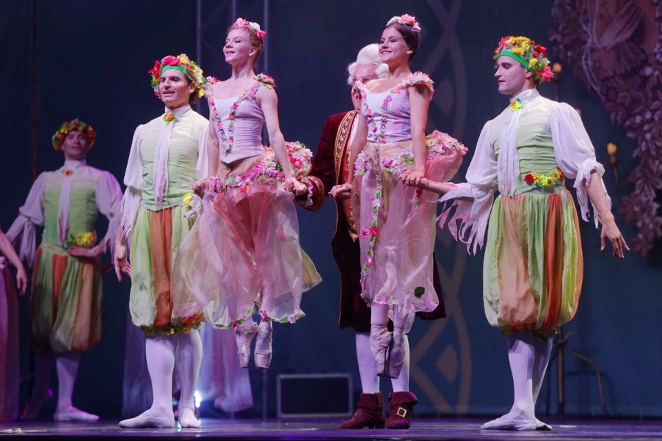 Кремлевские сезоны Кремлевские сезоны