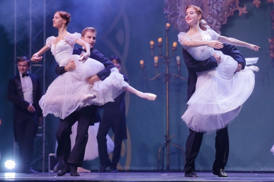 Кремлевские сезоны Кремлевские сезоны