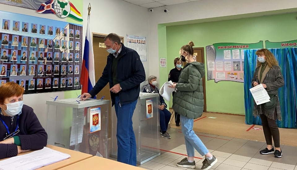 Как псковские випы участвуют в голосовании?