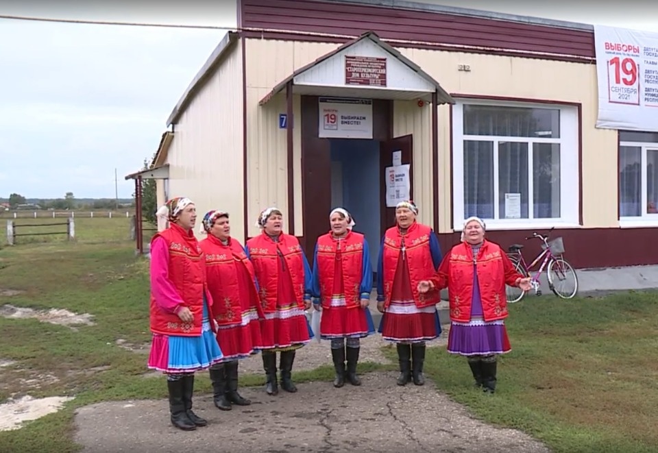 Косплей, капкейки и фьеки