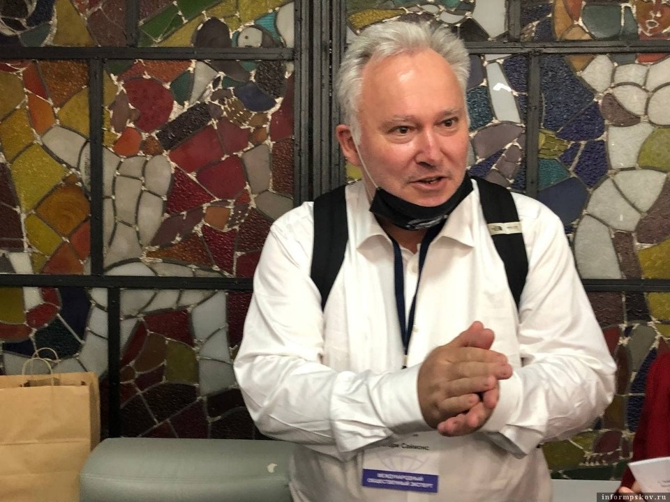 Центр общественного наблюдения Псковской области посетили иностранные эксперты