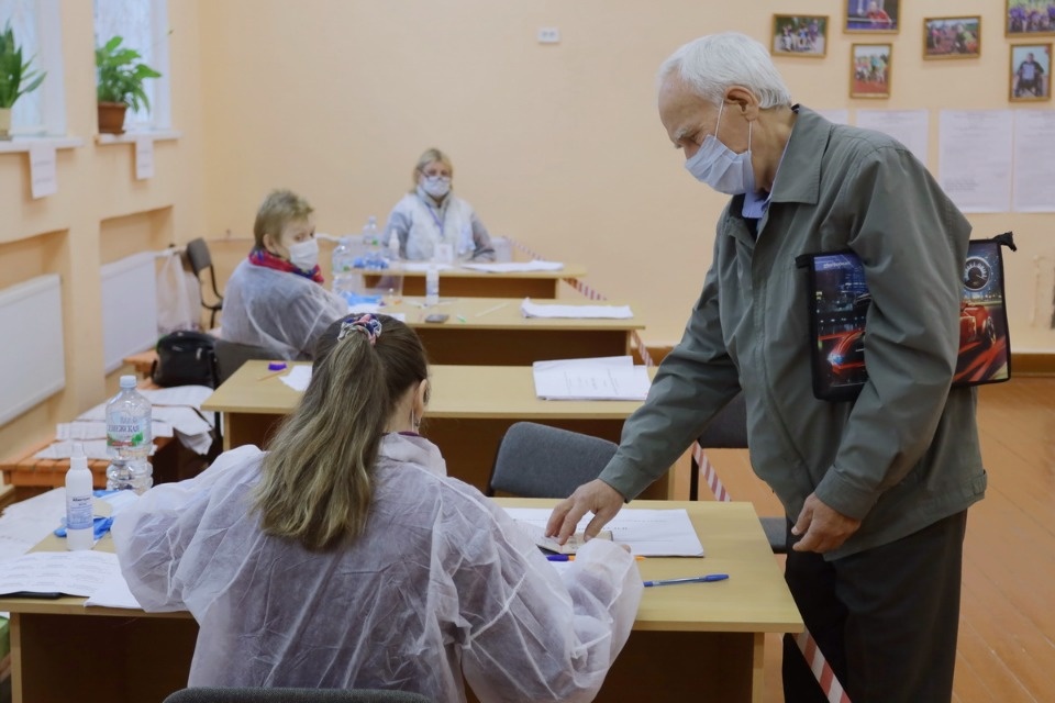 Урны, кабинки, бюллетени