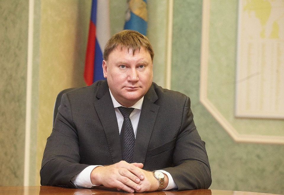 Александр Братчиков покидает пост главы администрации Пскова