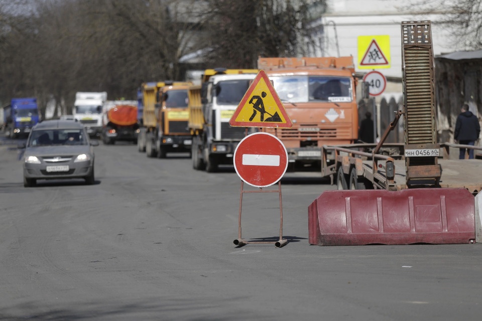 Перекресток Юбилейной и Коммунальной в Пскове перекроют на две ночи Перекресток Юбилейной и Коммунальной в Пскове перекроют на две ночи
