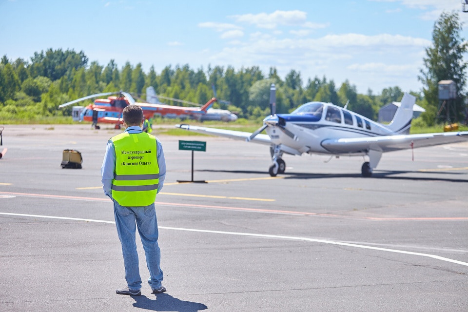 Рейсы на зарубежные курорты планируют запустить из аэропорта Пскова