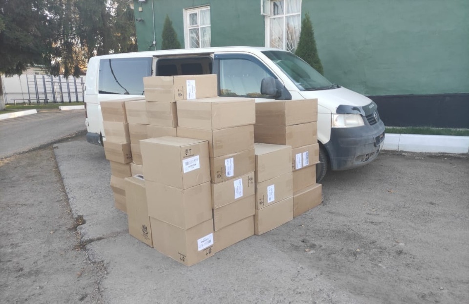 Сигареты на 600 тысяч рублей пытались незаконно провезти через границу в Себежском районе