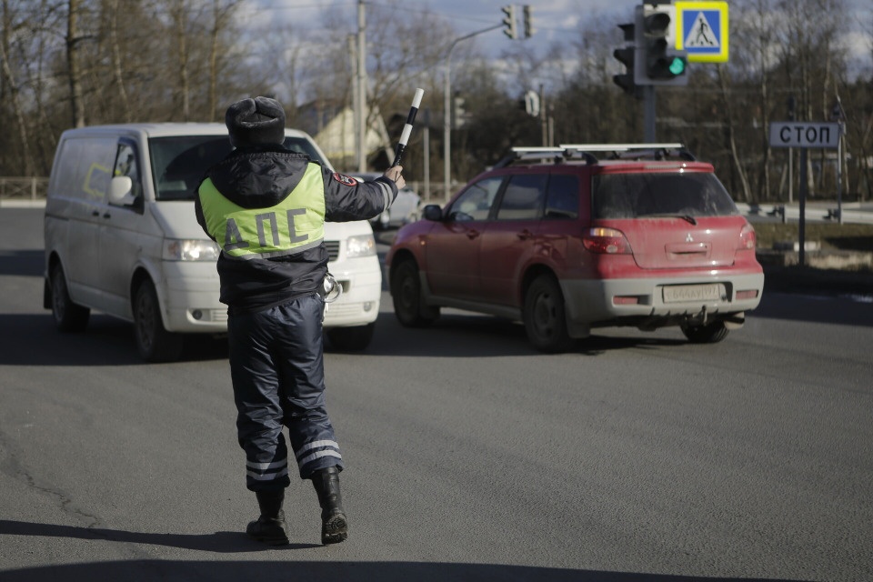 Два человека погибли в результате ДТП в Псковской области за прошедшую неделю Два человека погибли в результате ДТП в Псковской области за прошедшую неделю