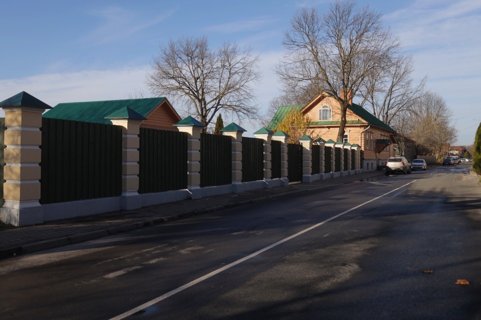 Вышло журналистское расследование о захвате земли на улице Шуйского в Пскове