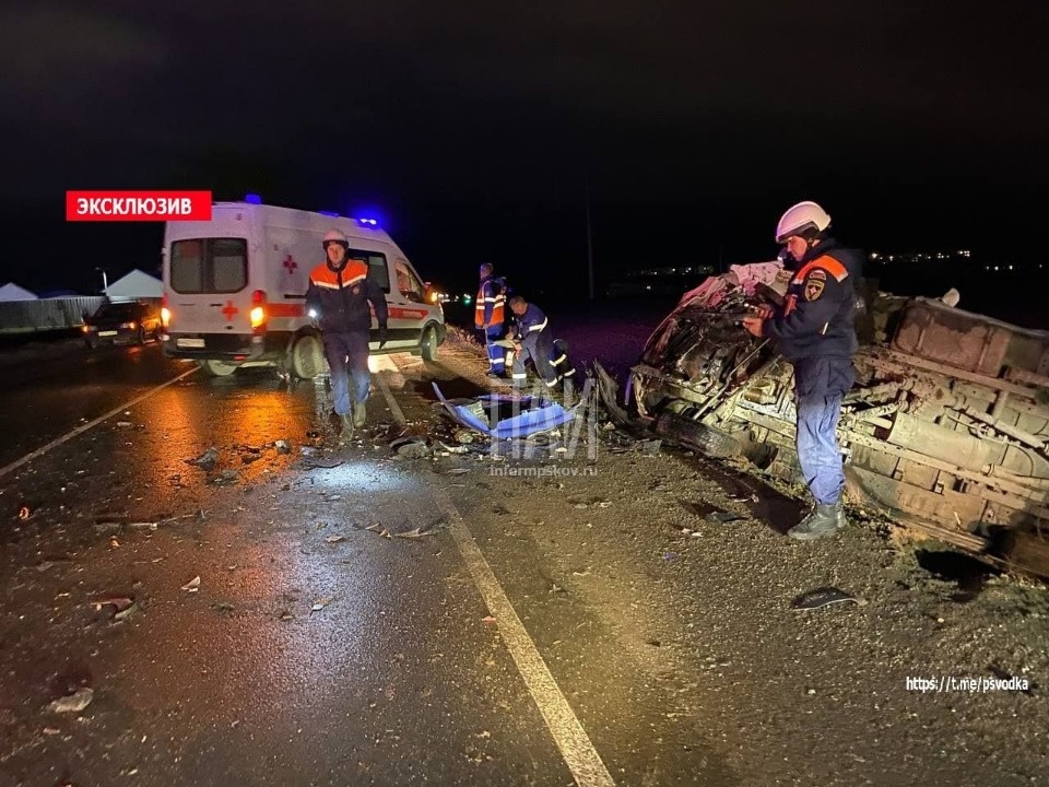 ДТП в Пскове унесло жизни трех человек ДТП в Пскове унесло жизни трех человек