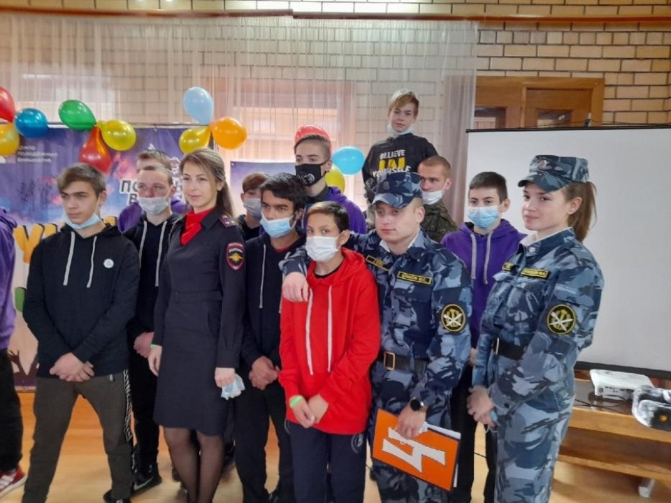 Торжественное открытие новой смены лагеря «Поверь в себя» прошло в Островском районе  