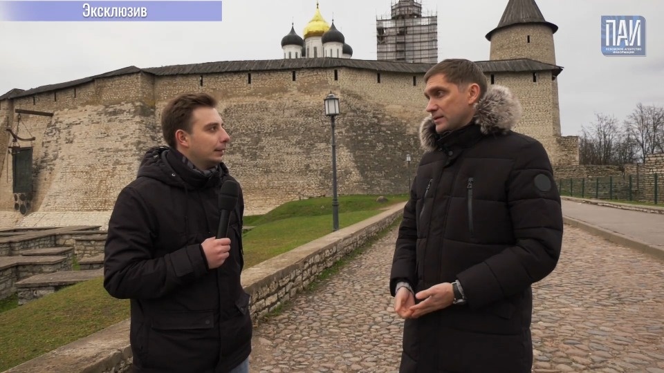 Пилот «Формулы 1» Виталий Петров посоветовал молодым псковским автогонщикам начинать с картинга 