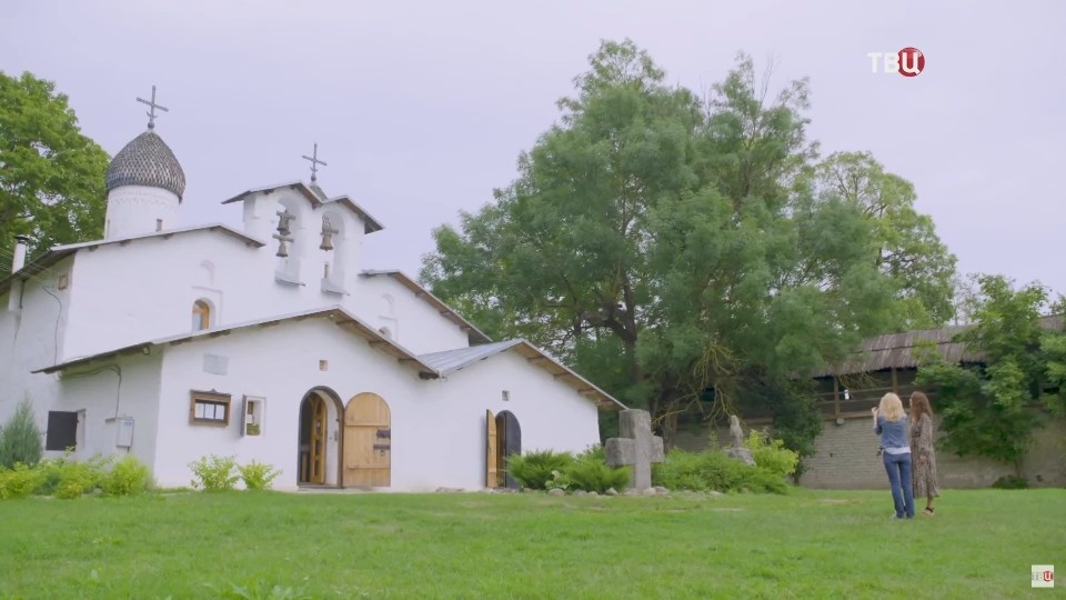 «Какой большой город, точно Париж»: 14 ноября вышел выпуск телепрограммы «Страна чудес» о Пскове