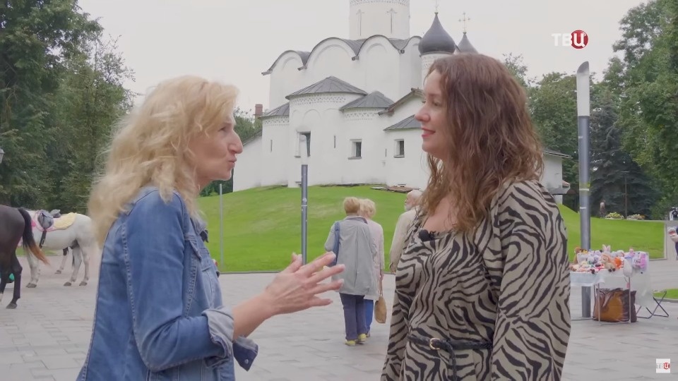 «Какой большой город, точно Париж»: 14 ноября вышел выпуск телепрограммы «Страна чудес» о Пскове