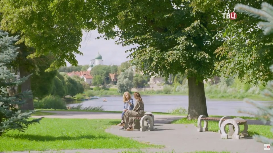 «Какой большой город, точно Париж»: 14 ноября вышел выпуск телепрограммы «Страна чудес» о Пскове