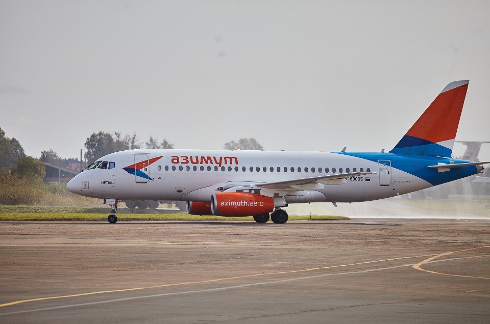 Пассажиров авиарейса из Москвы привезут в Псков на автобусе до конца дня