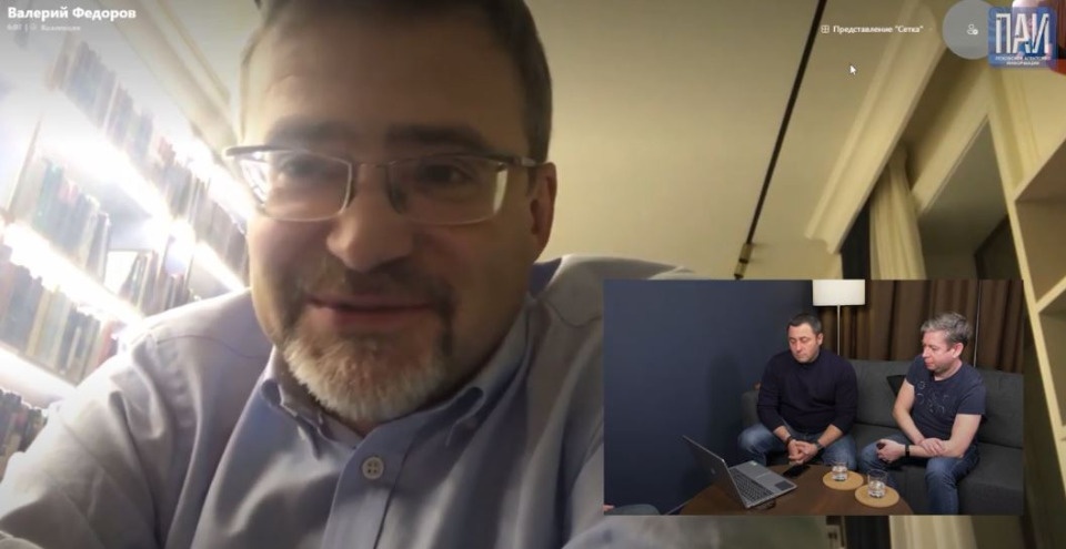 Директор ВЦИОМ назвал две причины столкновения мнений из-за системы QR-кодов Директор ВЦИОМ назвал две причины столкновения мнений из-за системы QR-кодов