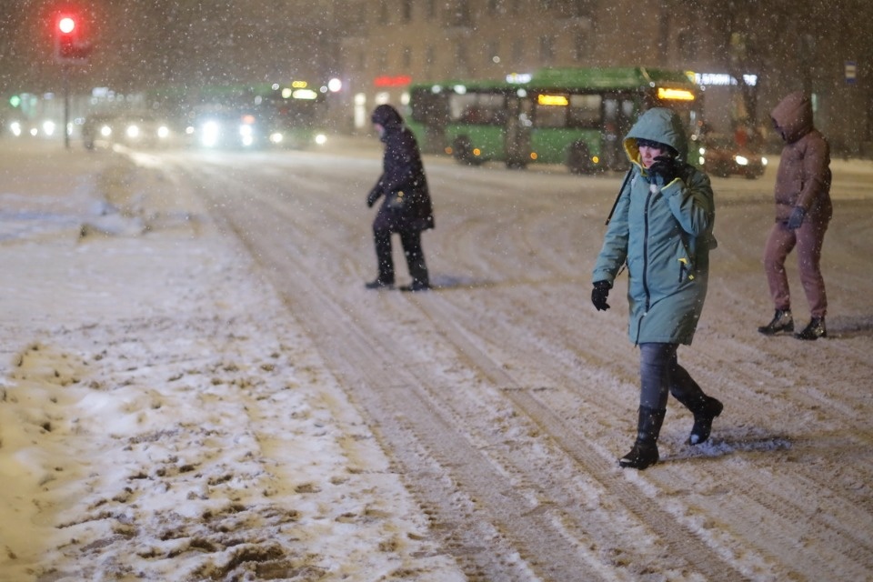 Праздник к нам приходит